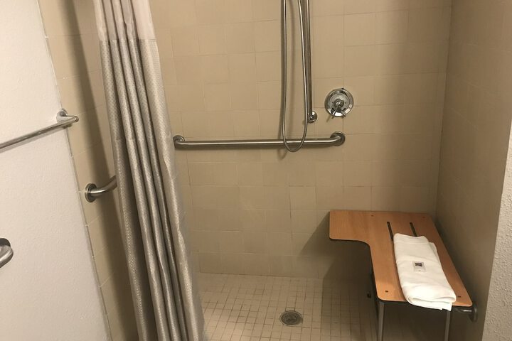 Room 77 of 82