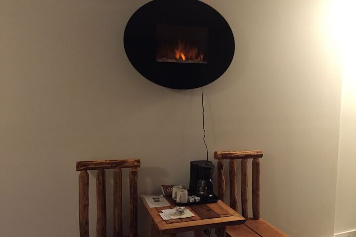 Alexanders Lodge