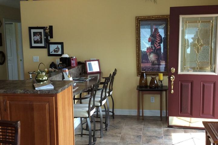 Pictured Rocks Bed & Breakfast
