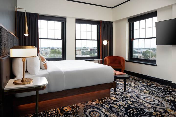 The Lasalle Hotel Bryan College Station, a Tribute Portfolio Hotel