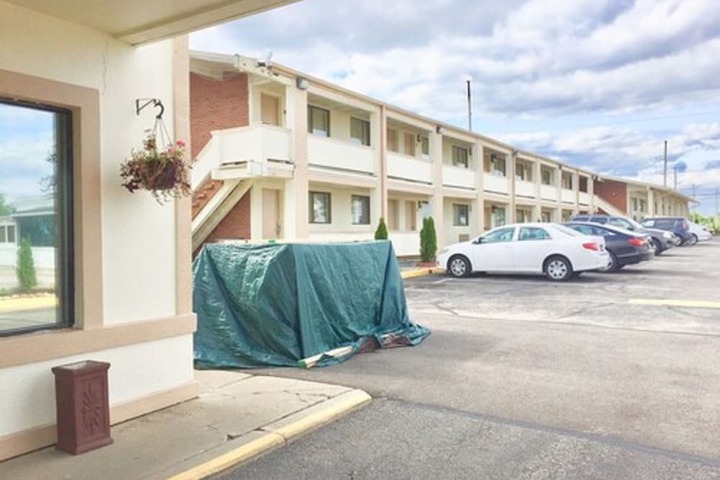 Hotel 2 of 17