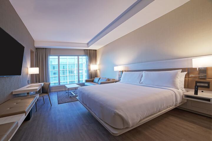 Room 35 of 58