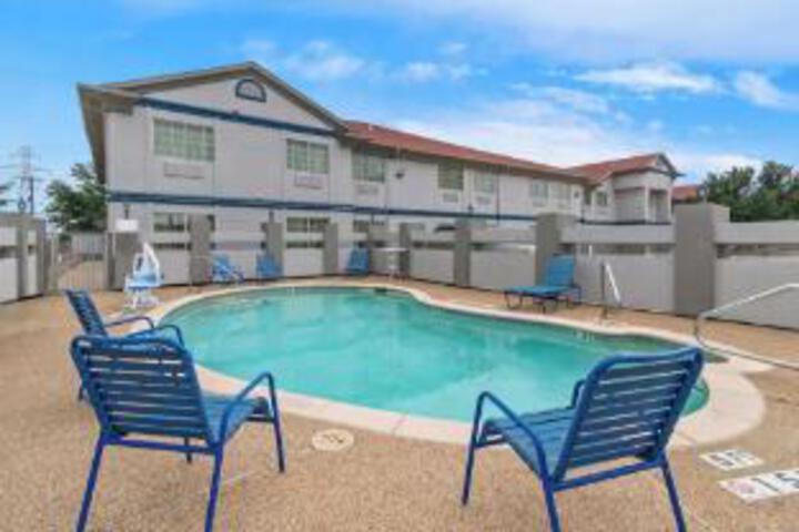 Best Western Winscott Inn & Suites