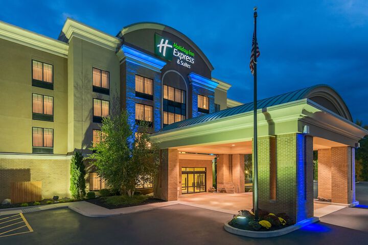 Hotel 7 of 44