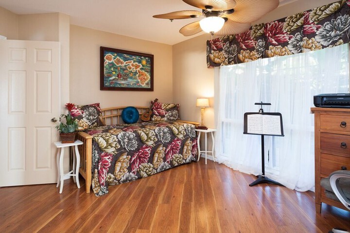 KAULANA AT KONA 3 BEDROOMS 2.5 BATHROOMS CONDO