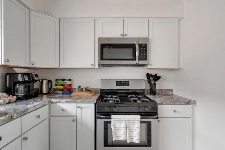 Cozy Getaway for Long-Term Stays