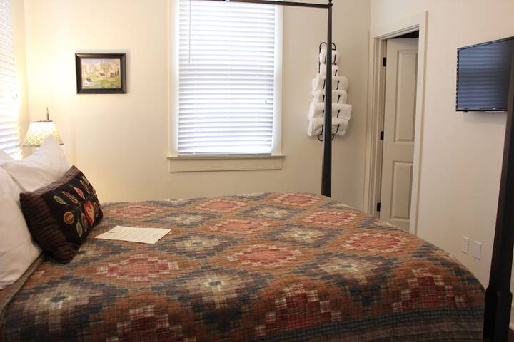Room 13 of 65