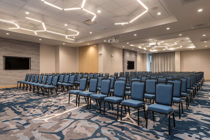 Hilton Garden Inn Boston Canton