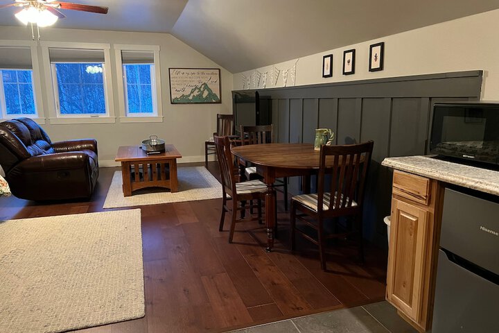 Room 9 of 29