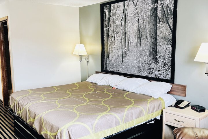 Room 15 of 58