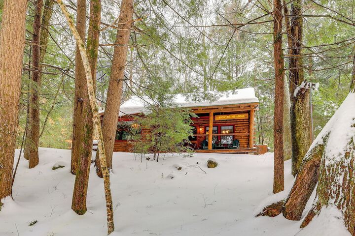 Lake & Beach Access at Lake Luzerne Cabin!