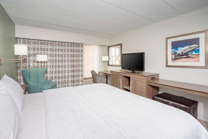 Room 13 of 25
