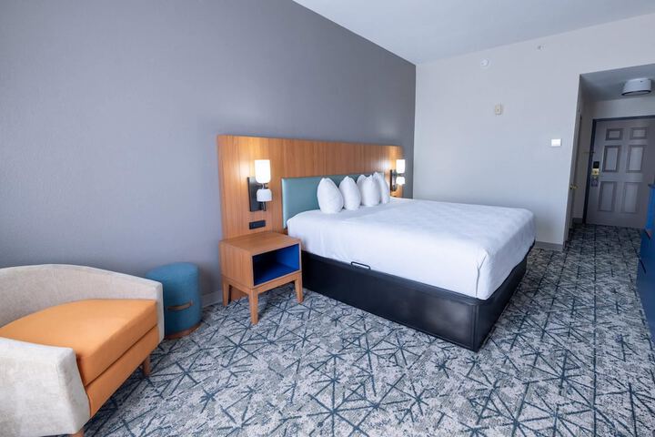 Country Inn & Suites by Radisson St. Petersburg - Clearwater, FL