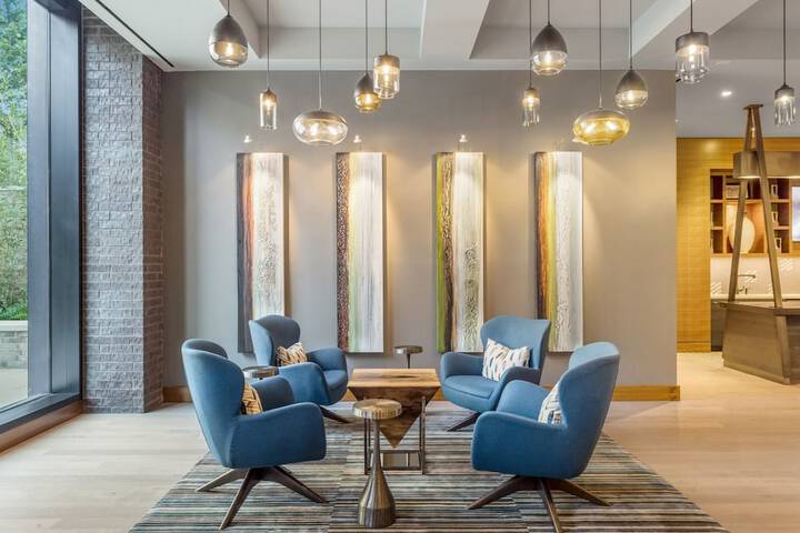 Global Luxury Suites at Reston Town Center