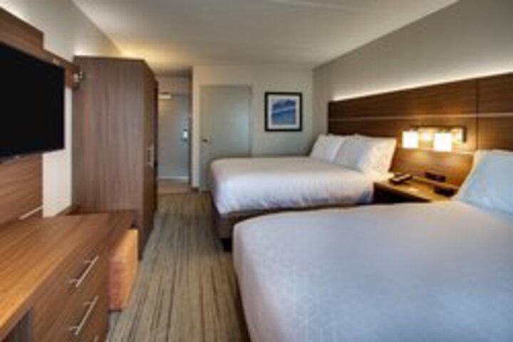 Room 79 of 164