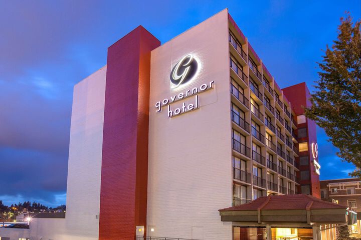 Hotel 2 of 64