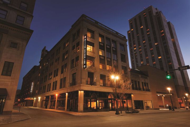 Hilton Garden Inn Rochester Downtown NY