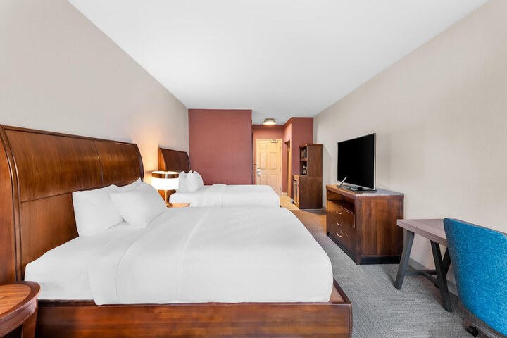 Hilton Garden Inn Overland Park