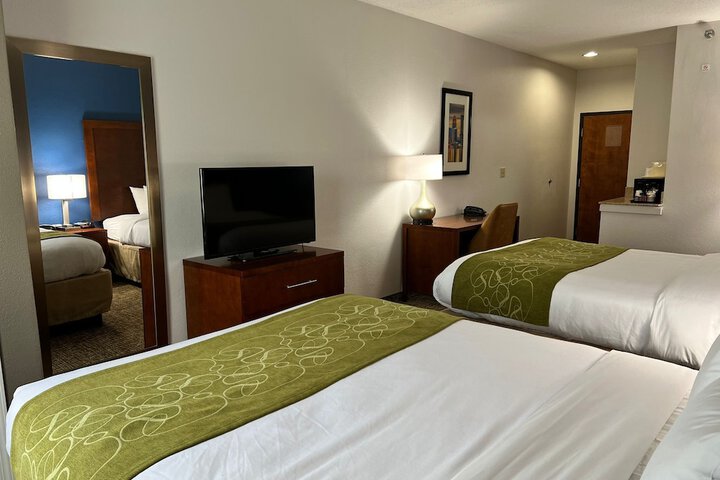 Room 16 of 43