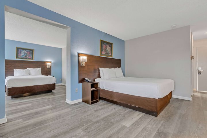 Room 36 of 38