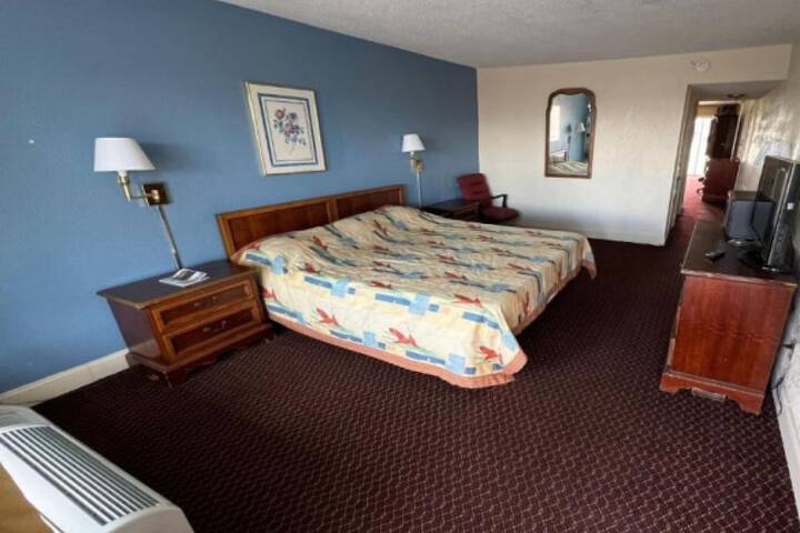 Room 78 of 95