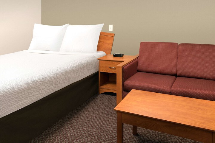 Room 16 of 23
