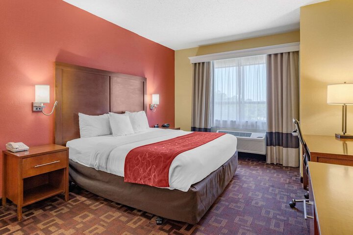 Room 8 of 25