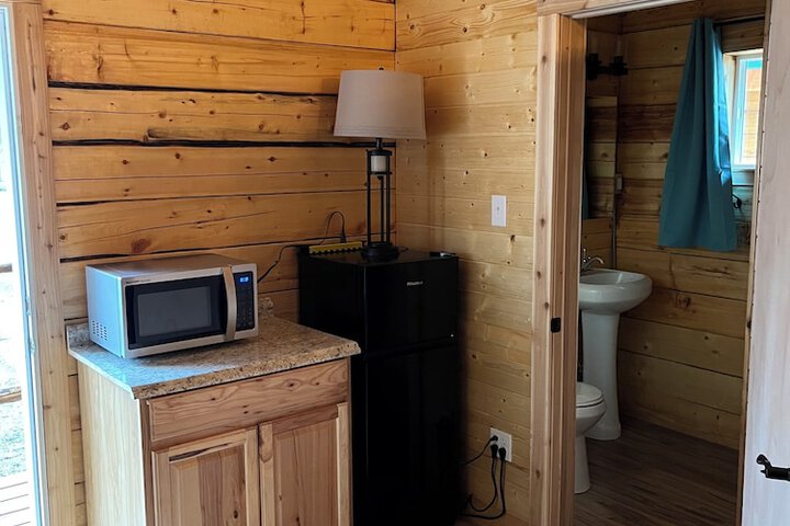 Carlo Creek Cabins