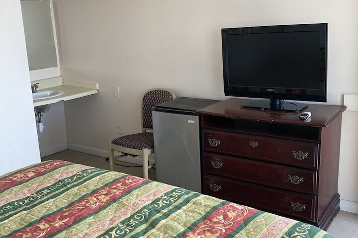 Room 29 of 53
