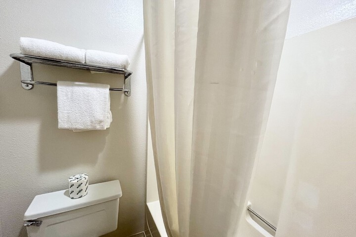 Room 7 of 20