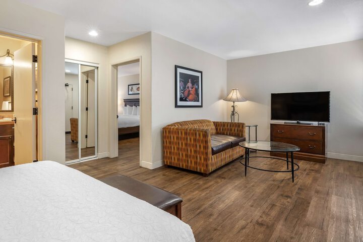Room 13 of 54
