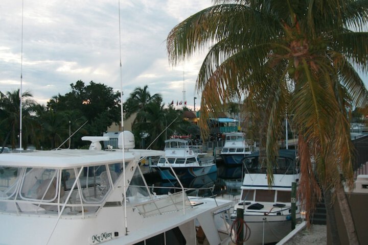 Waterside Suites & Marina