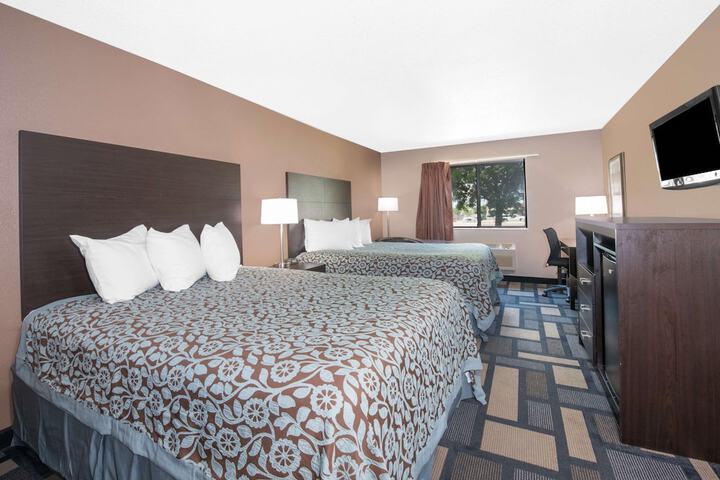 Room 22 of 27