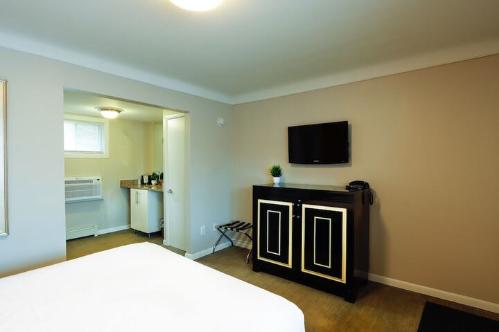 Room 41 of 49