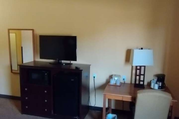 Room 20 of 37