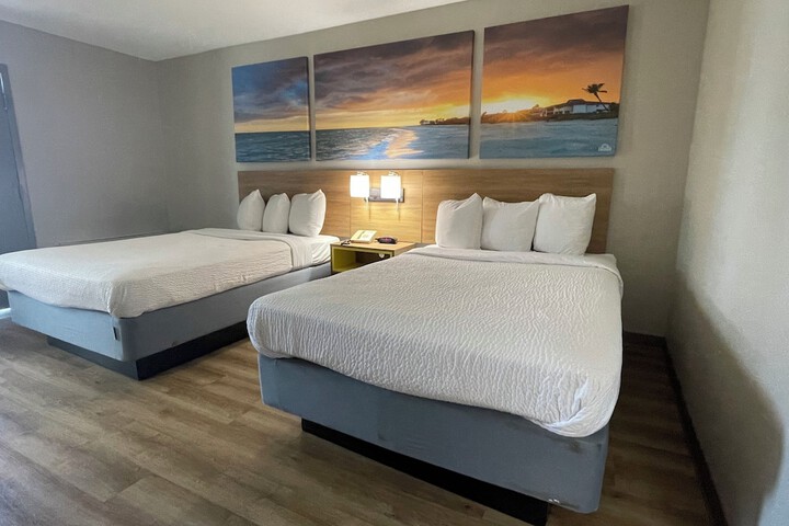 Room 14 of 54