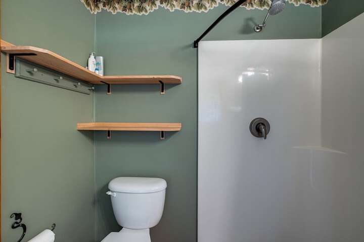 72MF - Rustic - Pets Ok - Sleeps 2
