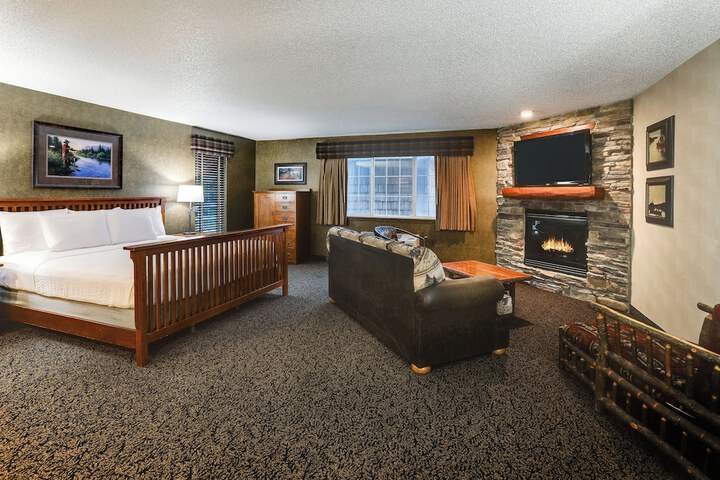 Stoney Creek Hotel St. Joseph