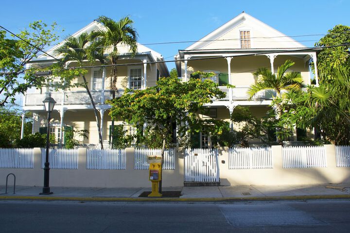 Hotel 4 of 112