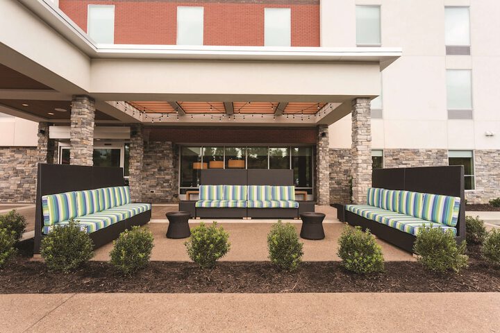 Terrace/Patio 32 of 34