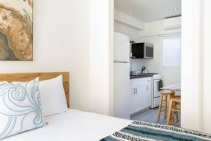 Room 40 of 68