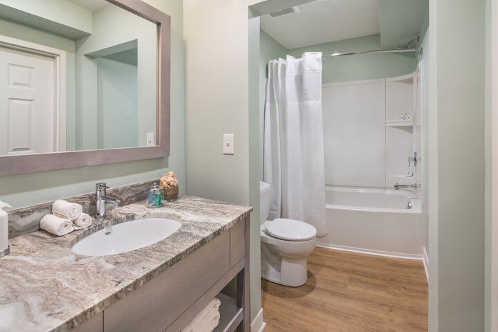 Room 15 of 26