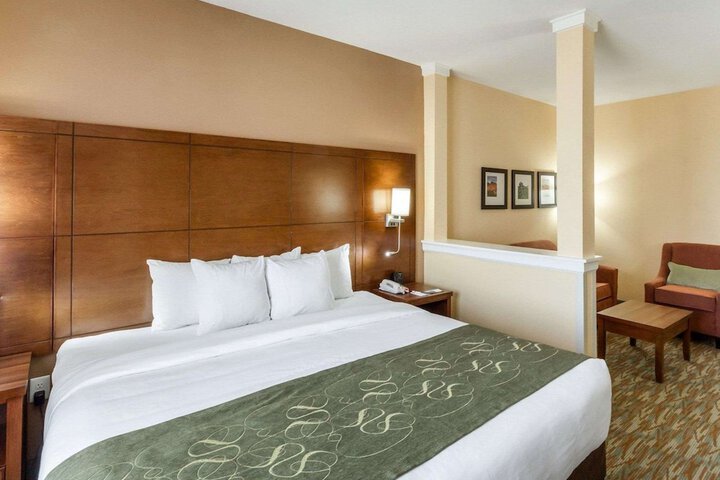 Comfort Suites Cotulla near I-35