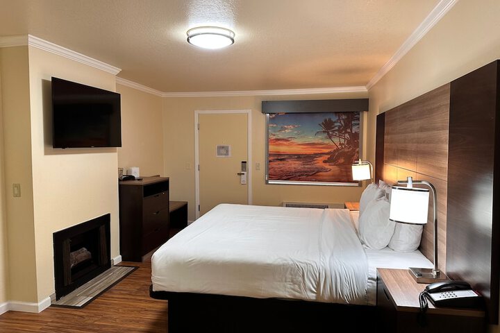 Room 21 of 29