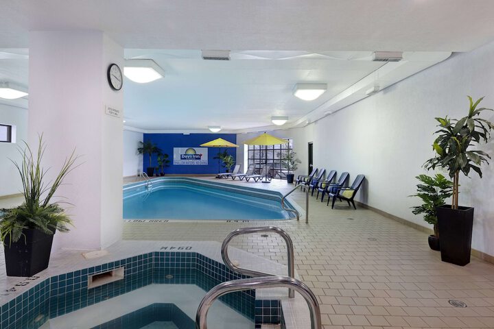 Pool 5 of 37