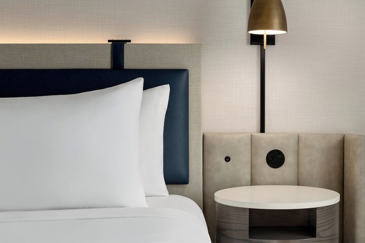 Crowne Plaza Seattle - Downtown by IHG