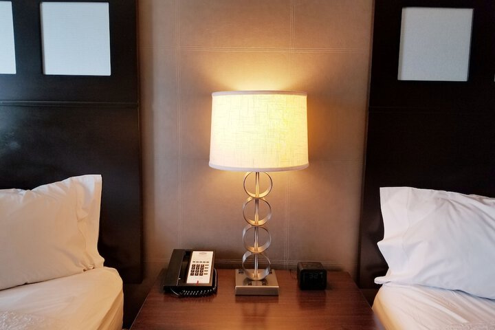 Room 18 of 38