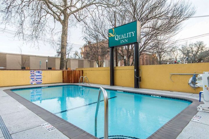 Pool 6 of 36