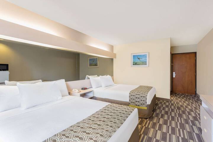 Room 16 of 27