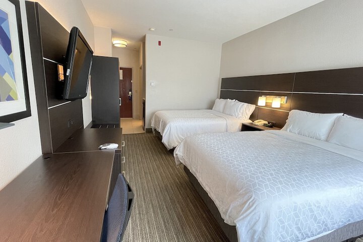 Room 31 of 53